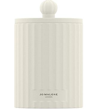 Townhouse Candle Wild Berry & Bramble