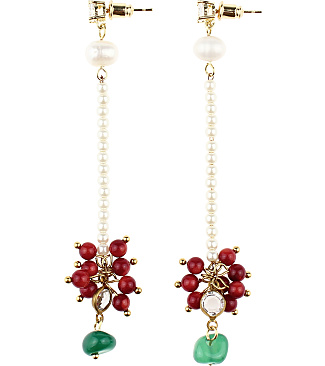 Beaded Earring With Red Berries